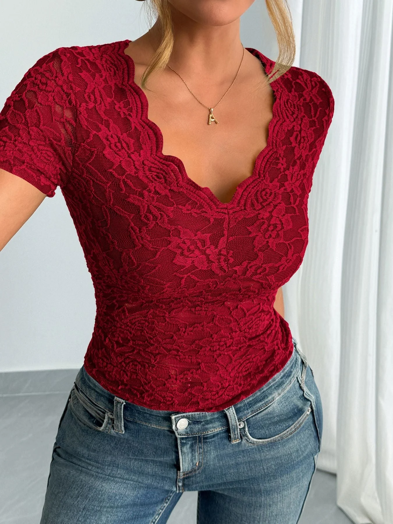 2025 spring and summer new women's solid color sexy lace V-neck short-sleeved lace bottoming shirt - Image 7