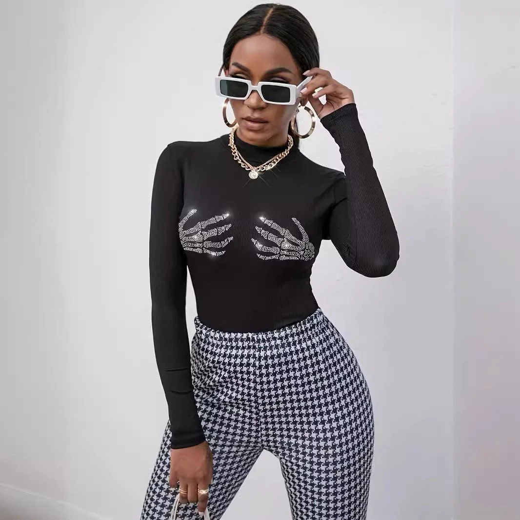 spring 2025 new ribbed knitted fashion skull hot diamond T-shirt top women - Image 3