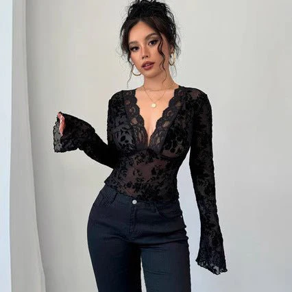 Spring 2026 new women's V-neck lace mesh horn sleeve T-shirt top women - Image 6