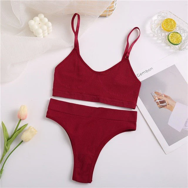 The Seamless Yoga Flow | Women's Seamless Sports Bra & Thong Bodysuit Set - Image 7